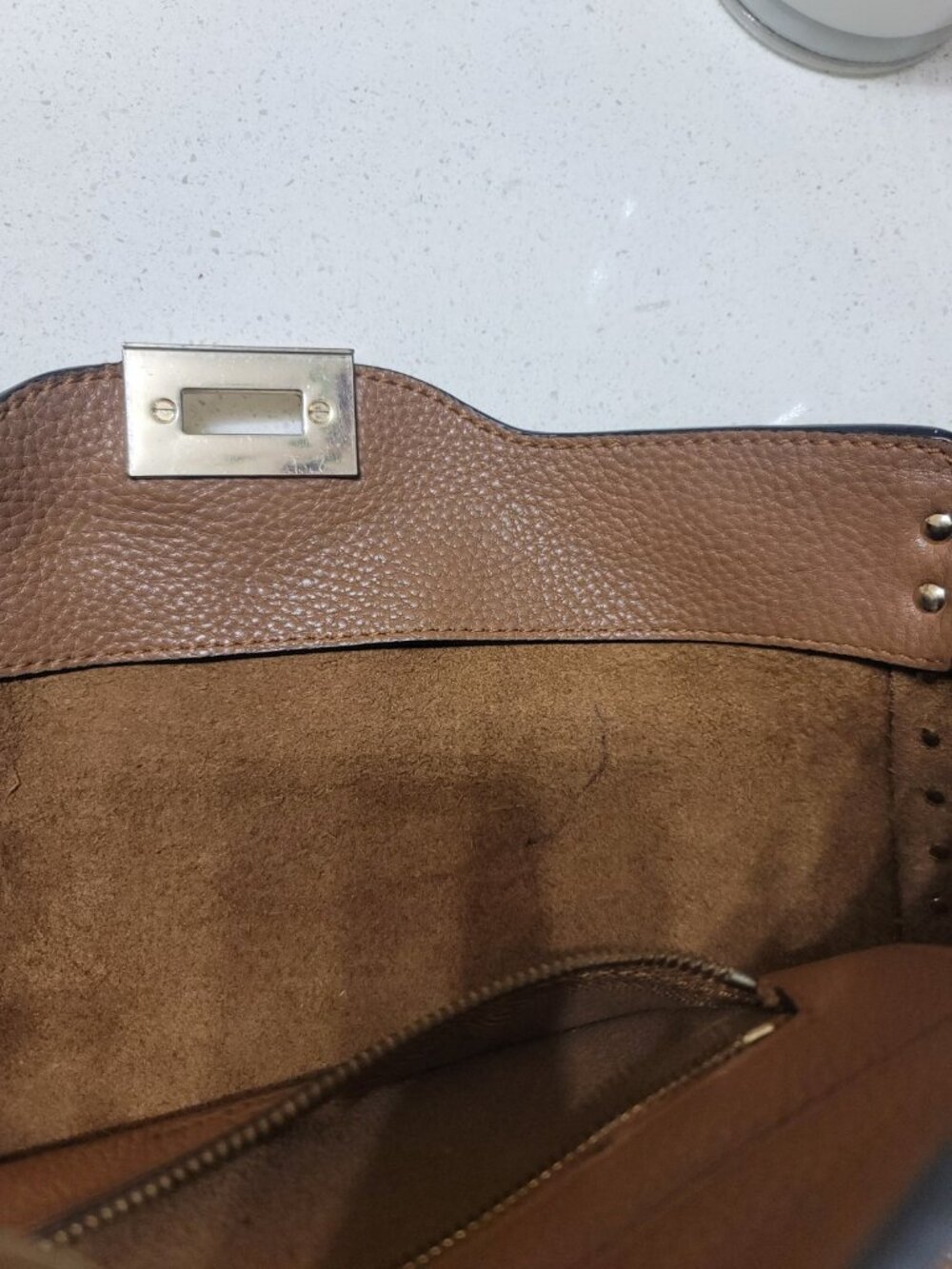 Valentino Garavani Rockstud Hobo Messenger Bag Brown Grain Leather - Picture 9 of 11
